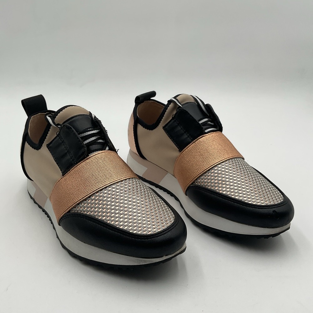 Steve Madden Artic Women's Size 6.5 Low Top Lace Up Fashion Rose Gold Shoes
